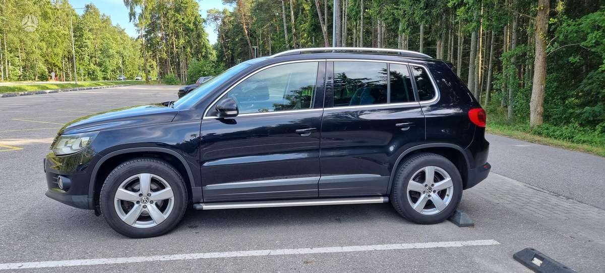 Volkswagen Tiguan - 8
