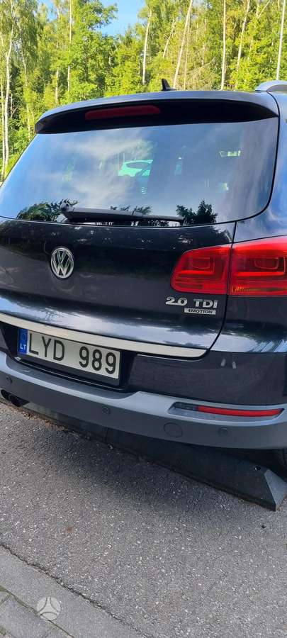 Volkswagen Tiguan - 9