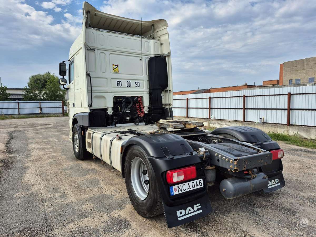 DAF XF 460 FT, double sleeper