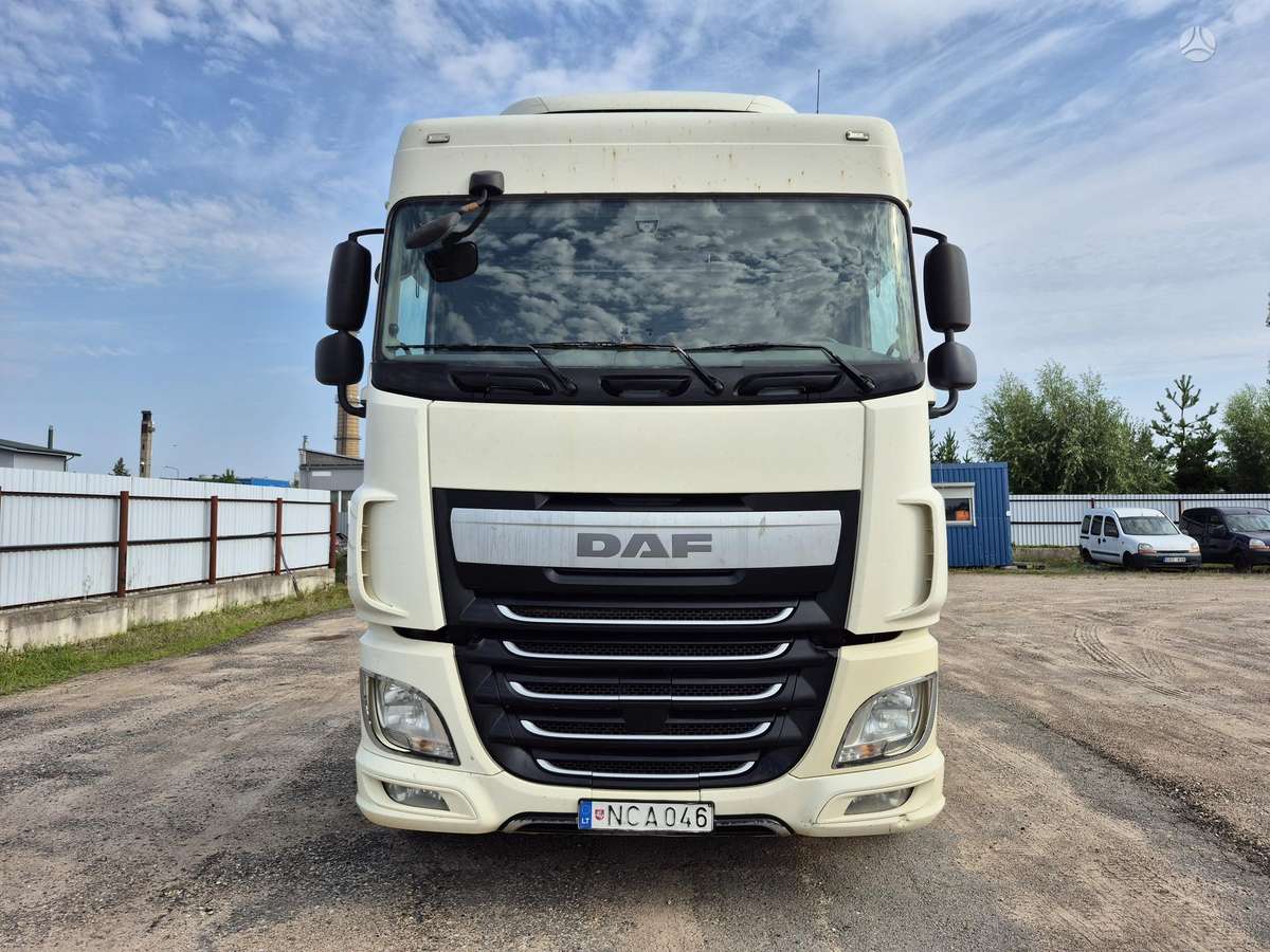 DAF XF 460 FT, double sleeper