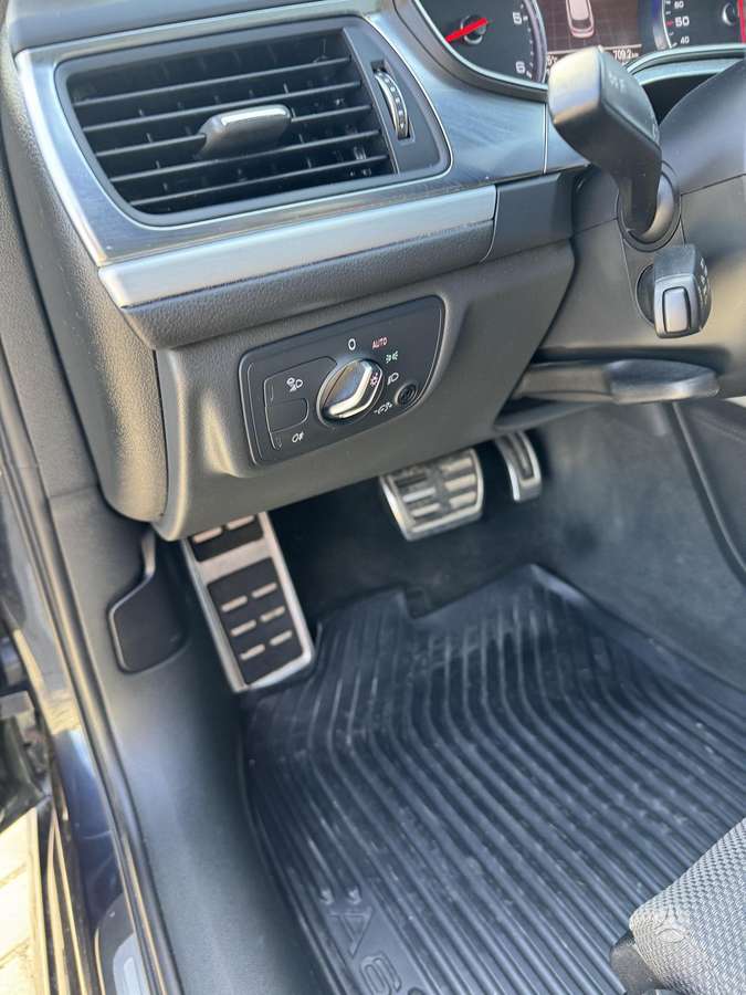 Audi A6, 2.0 l., Универсал