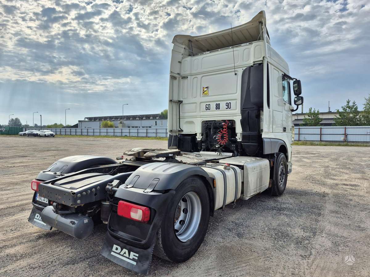 DAF XF 460 FT, double sleeper