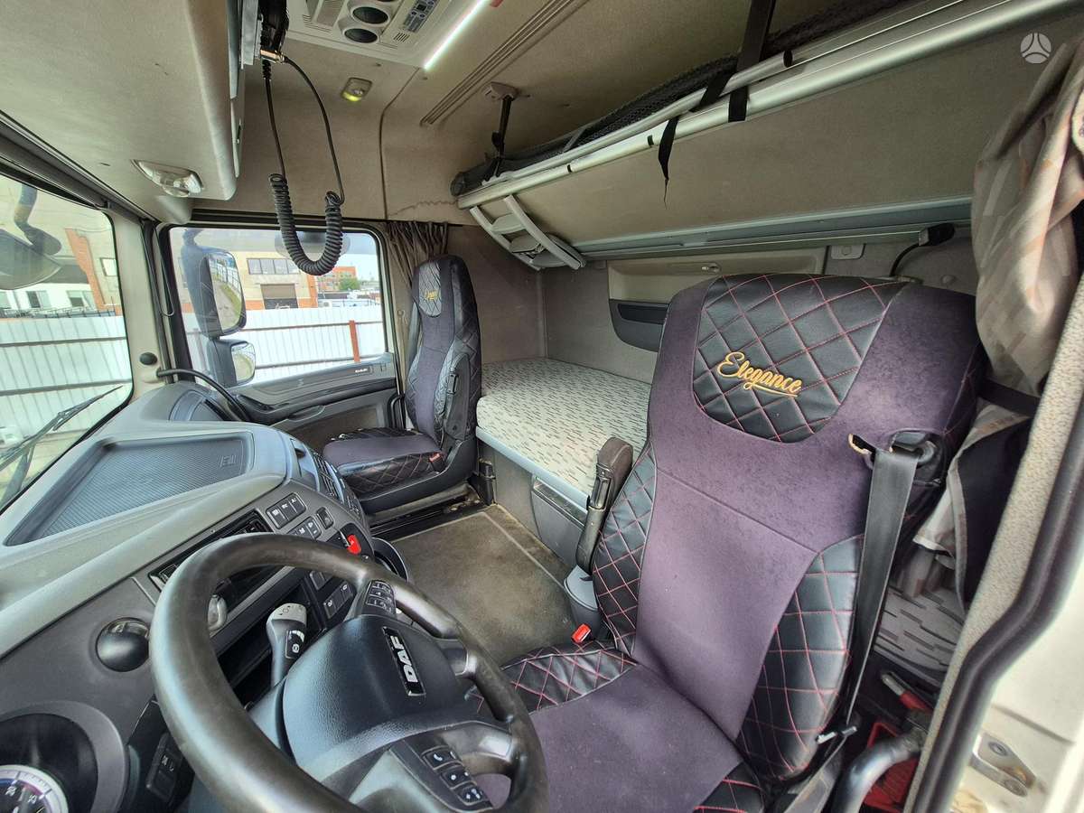 DAF XF 460 FT, double sleeper