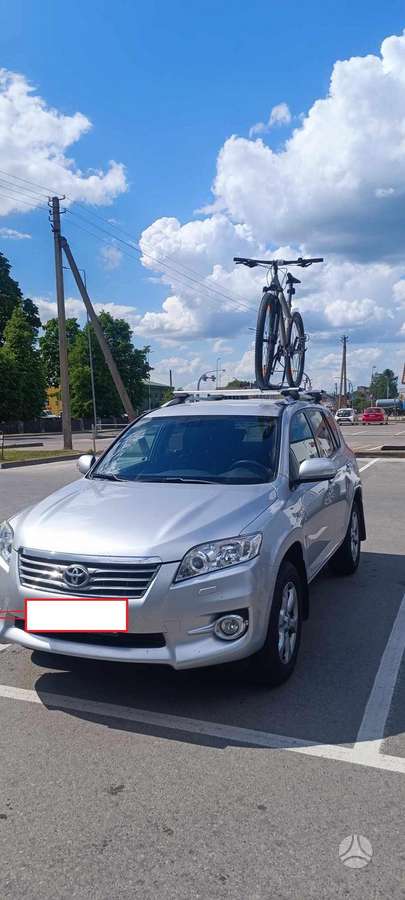 Toyota RAV4 roof rack