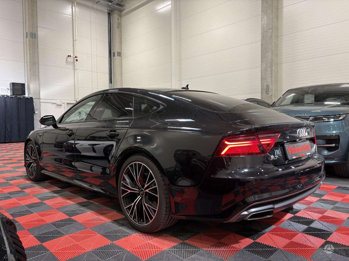 Audi A7, 3.0 l., hatchback