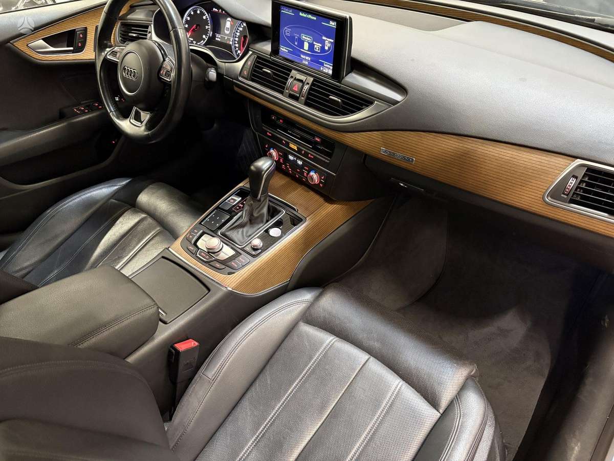 Audi A7, 3.0 l., hatchback