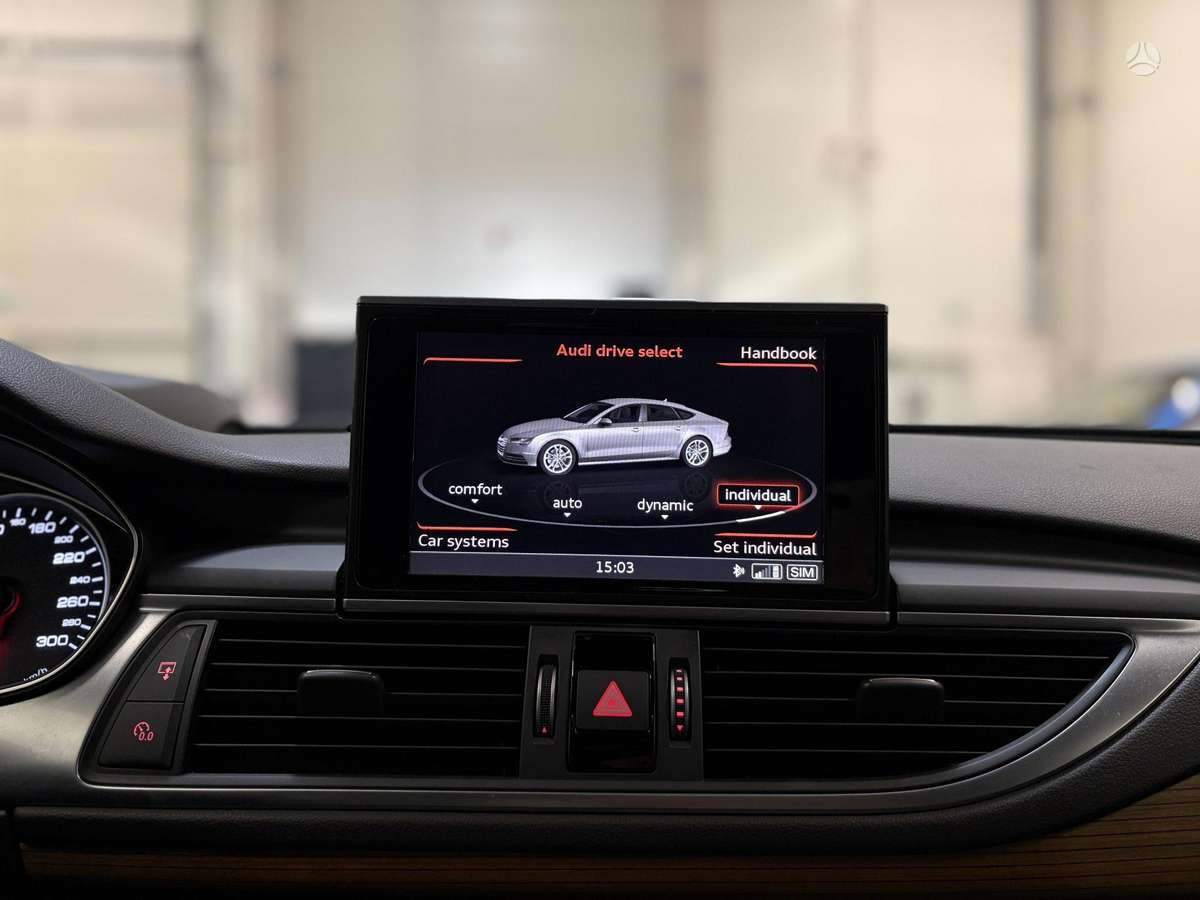 Audi A7, 3.0 l., hatchback