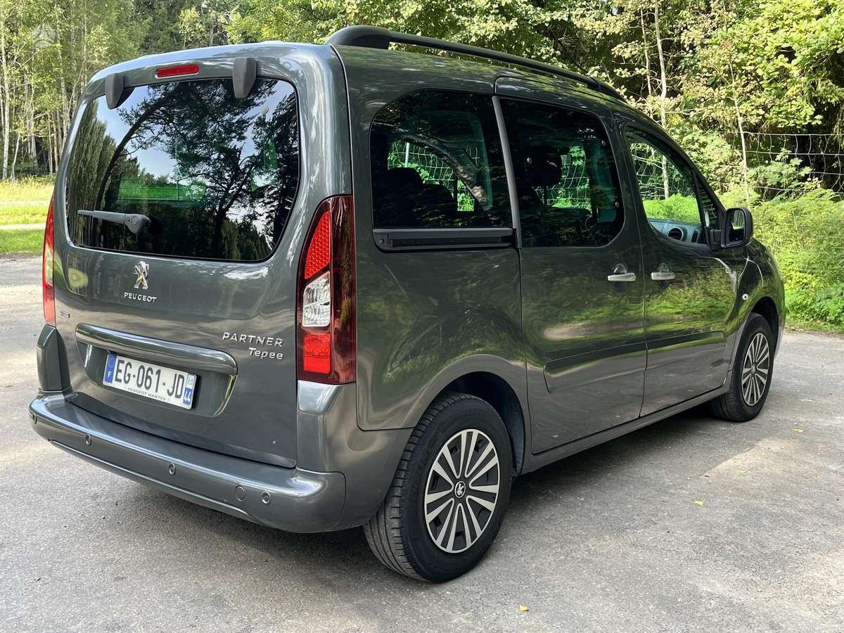Peugeot Partner, 1.2 l., Минивэн