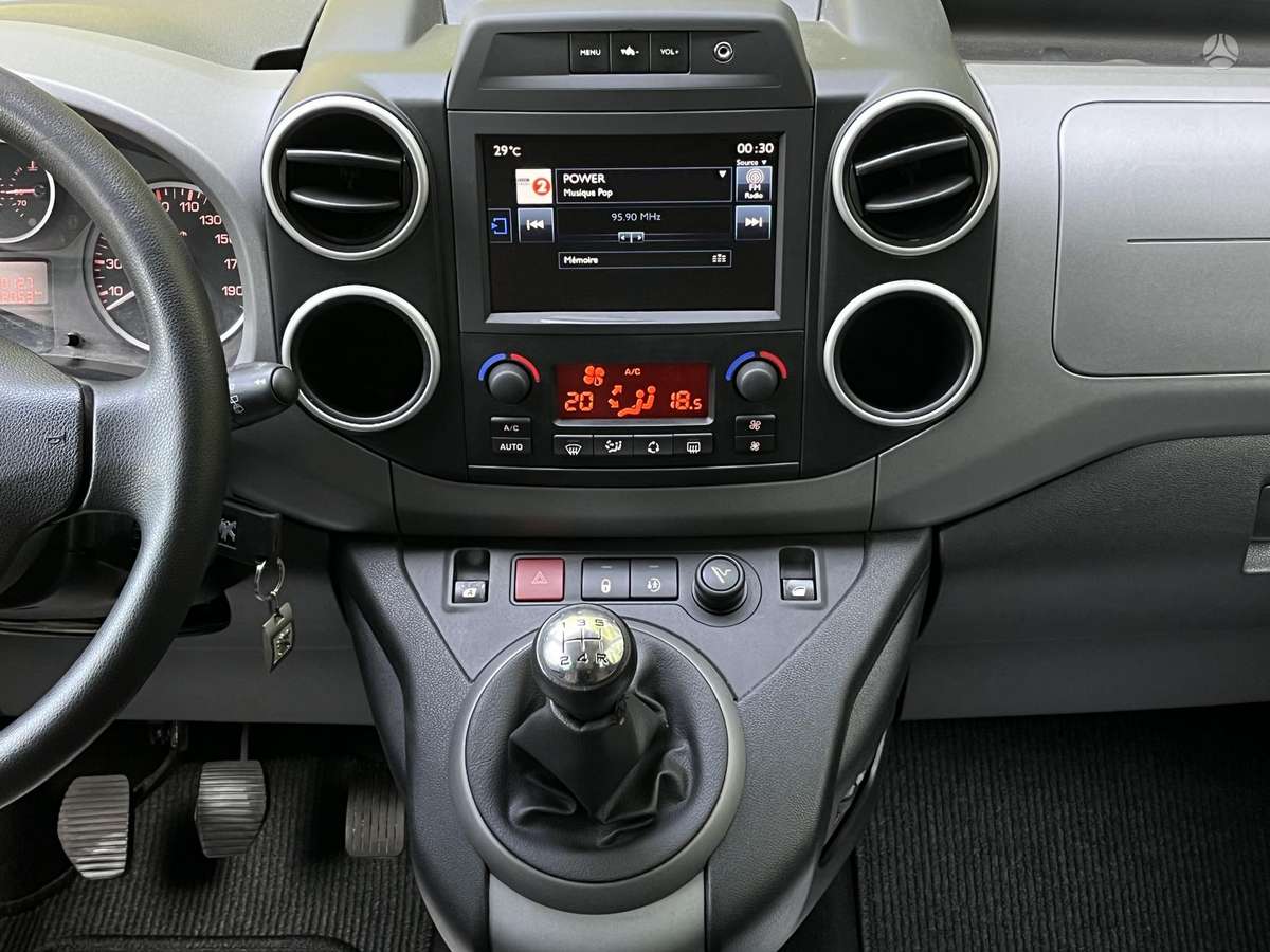 Peugeot Partner, 1.2 l., Минивэн
