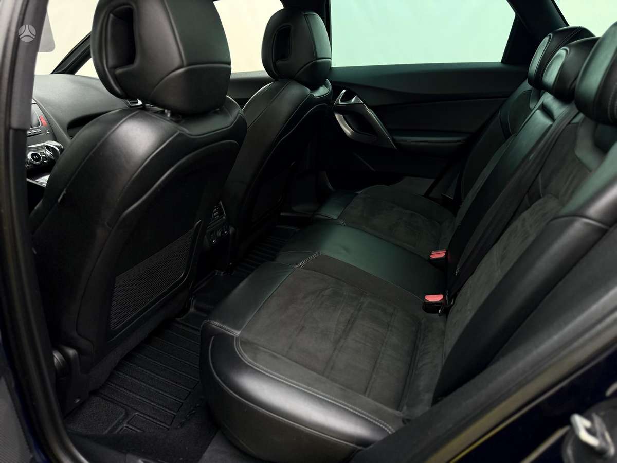 Citroen DS5, 2.0 l., hatchback