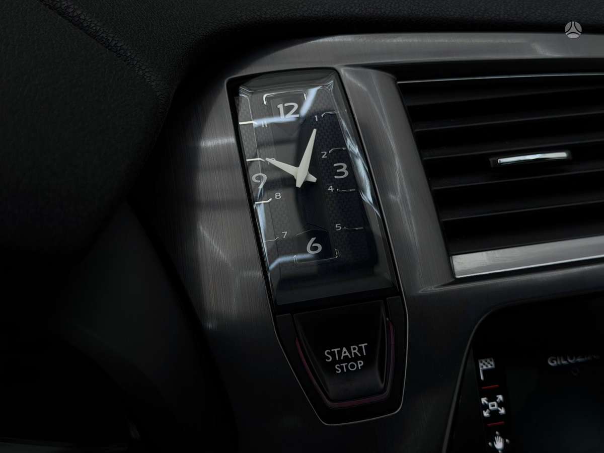 Citroen DS5, 2.0 l., hatchback