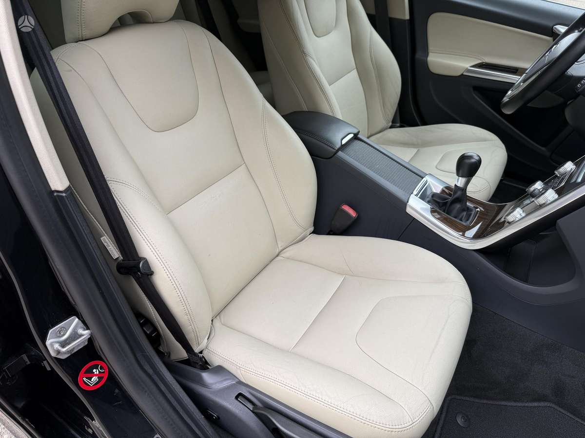 Volvo V60, 2.0 l., universalas