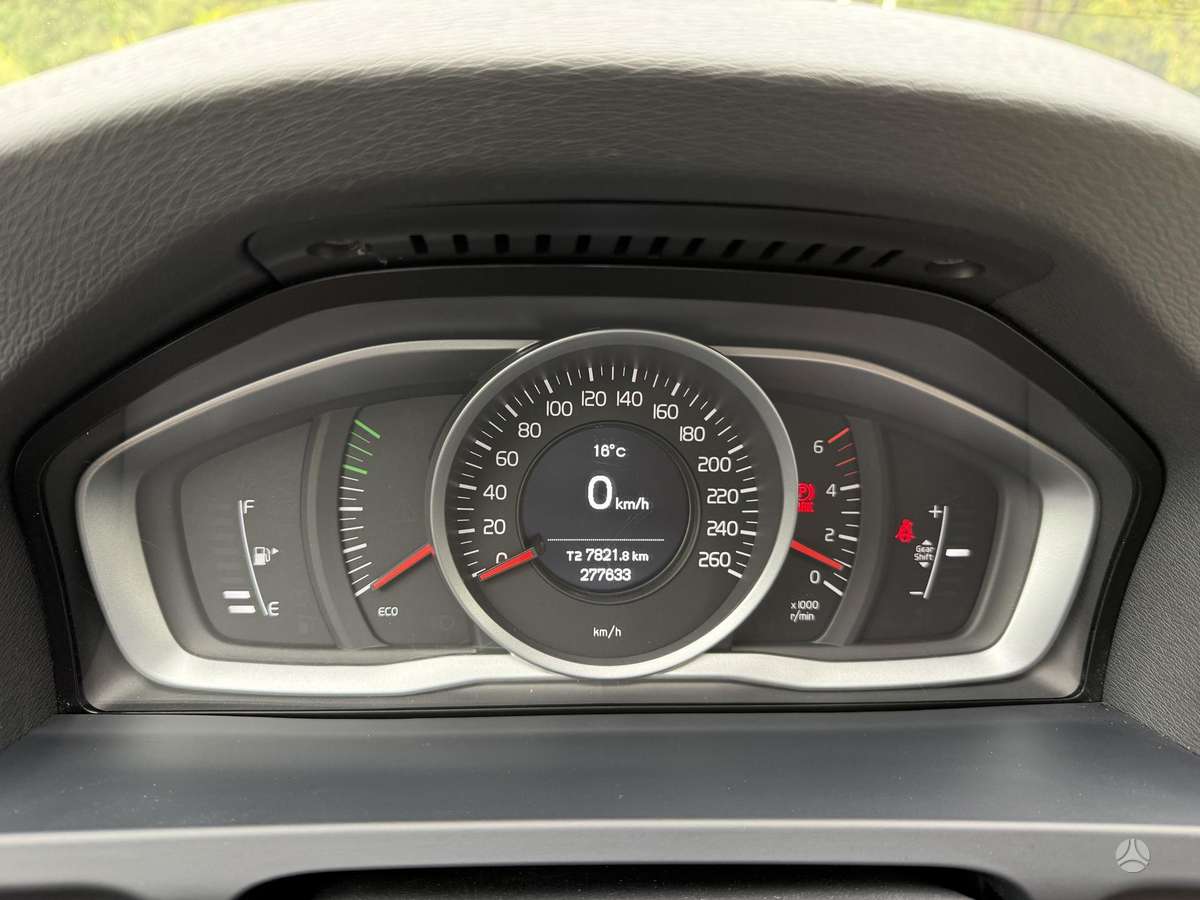 Volvo V60, 2.0 l., Универсал