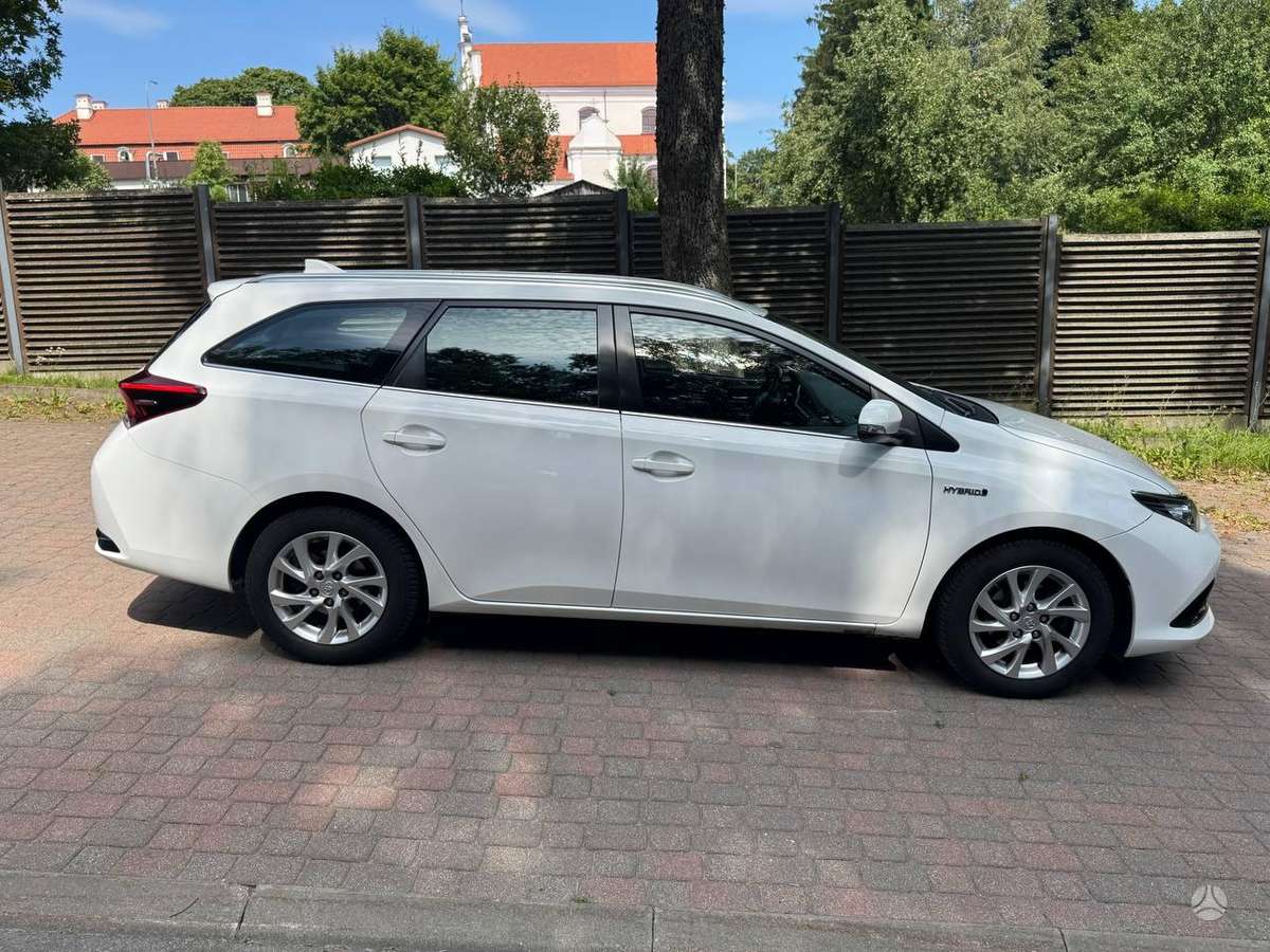 Toyota Auris - 6