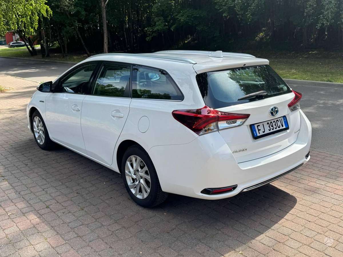 Toyota Auris - 8