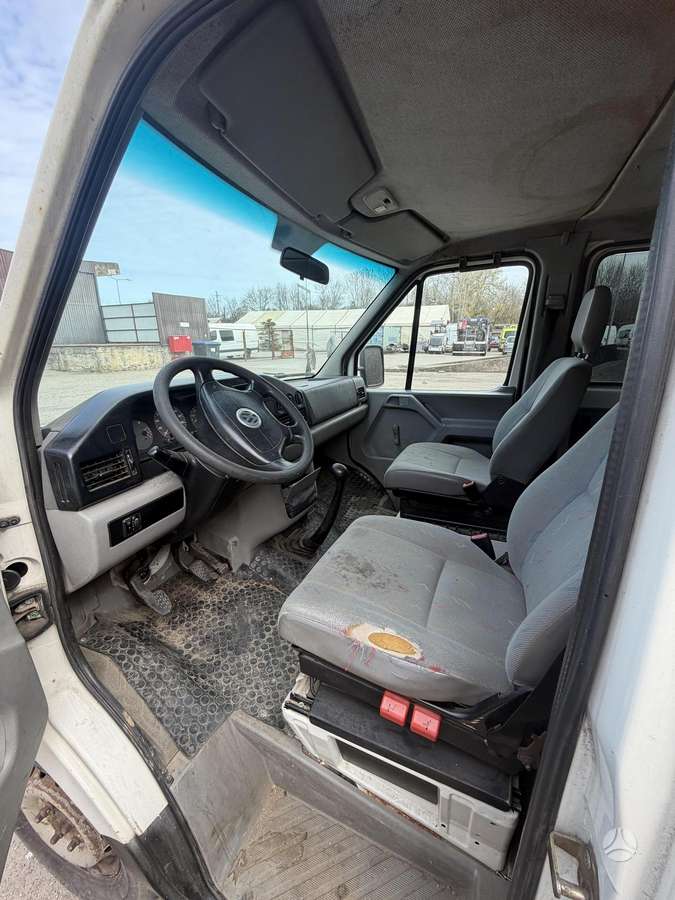Volkswagen LT - 11