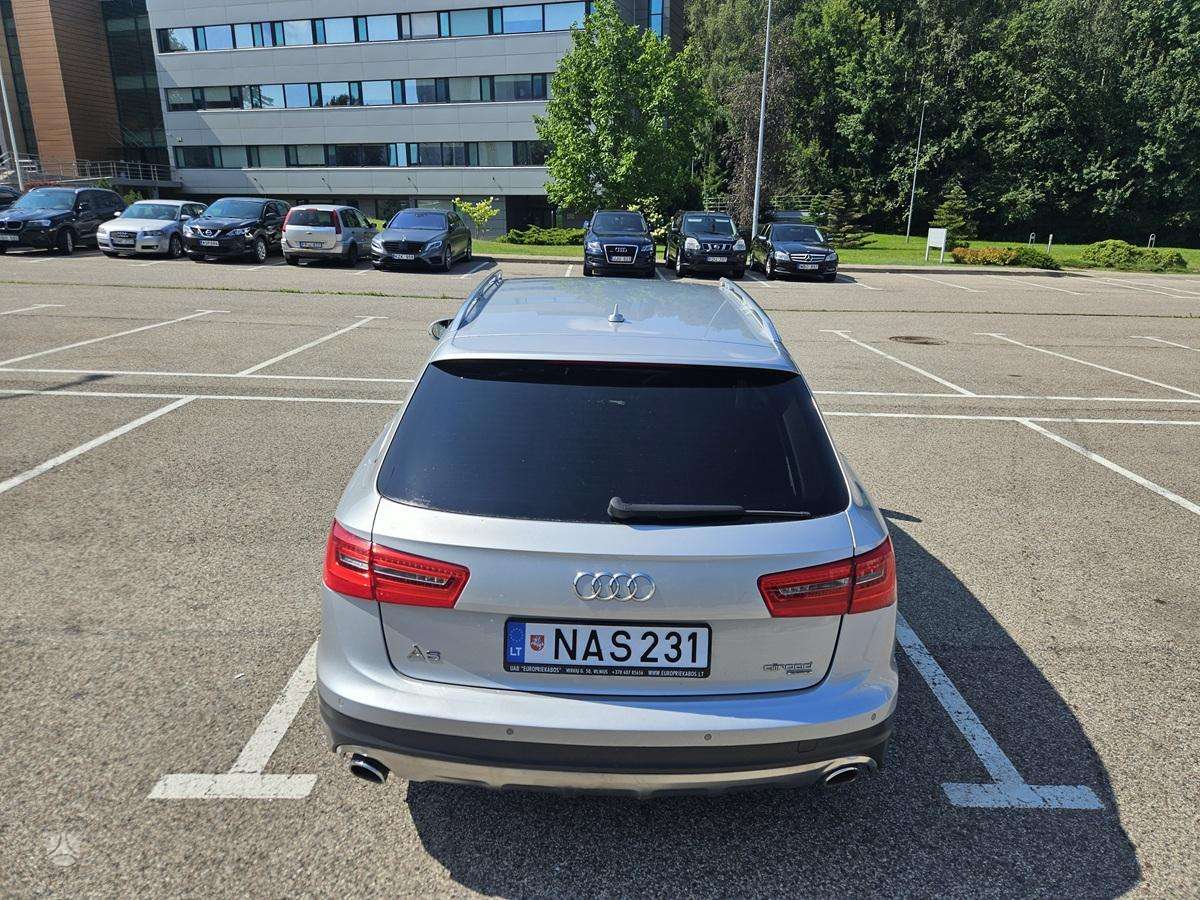 Audi A6 allroad, 3.0 l., Универсал
