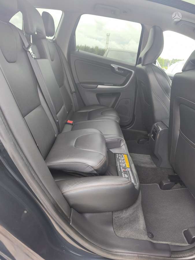 Volvo XC60 - 12