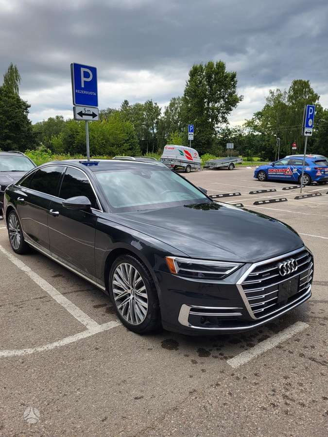 Audi A8 L, 3.0 l., Седан