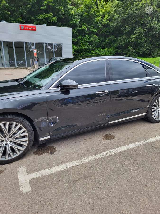 Audi A8 L, 3.0 l., Седан
