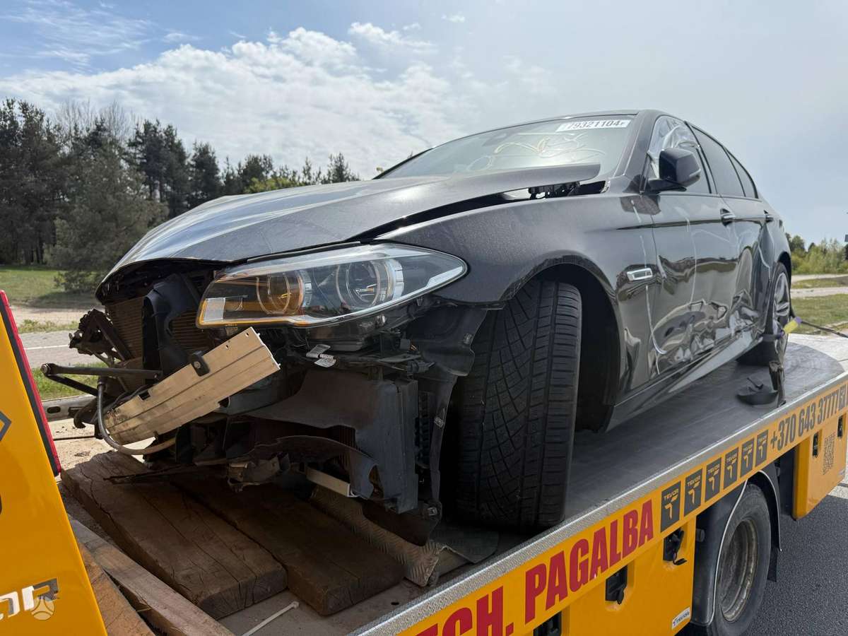 BMW 550 body parts