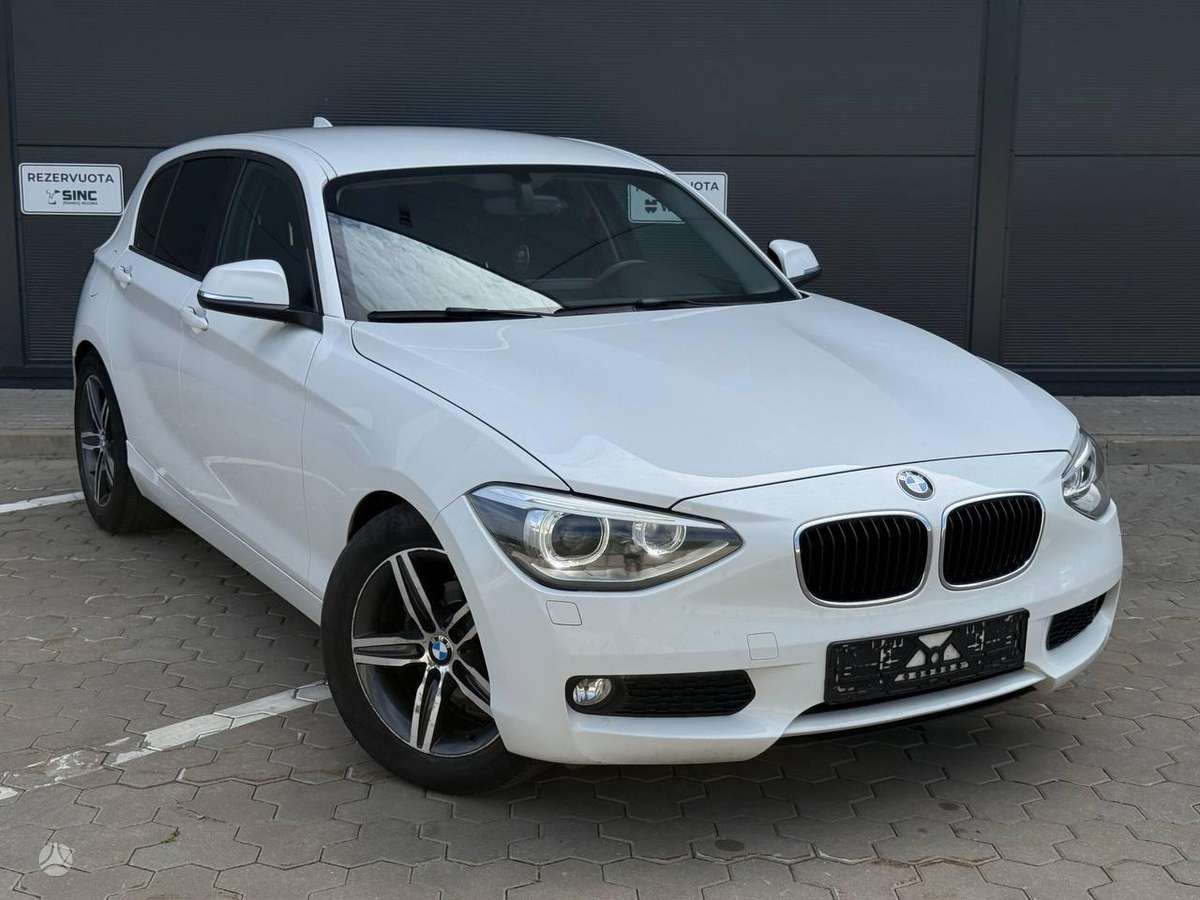 BMW 116, 2.0 l., hatchback