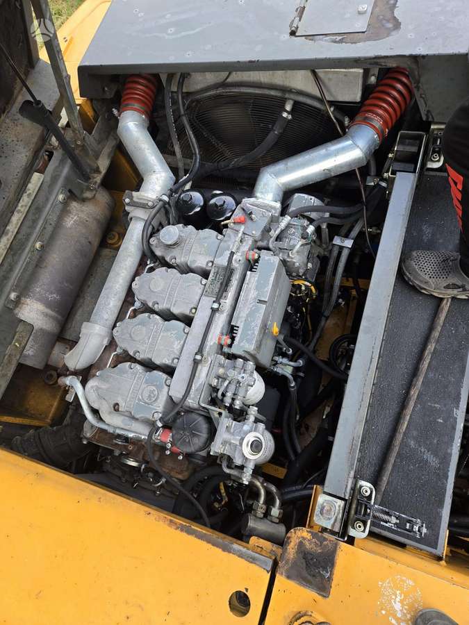 Liebherr R934C, экскаваторы