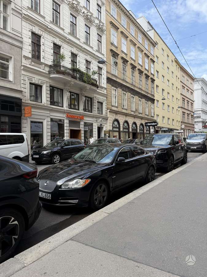 Jaguar XF, 3.0 l., Седан