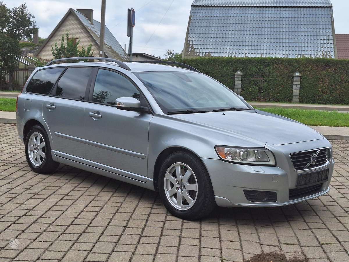 Volvo V50, 2.4 l., Универсал