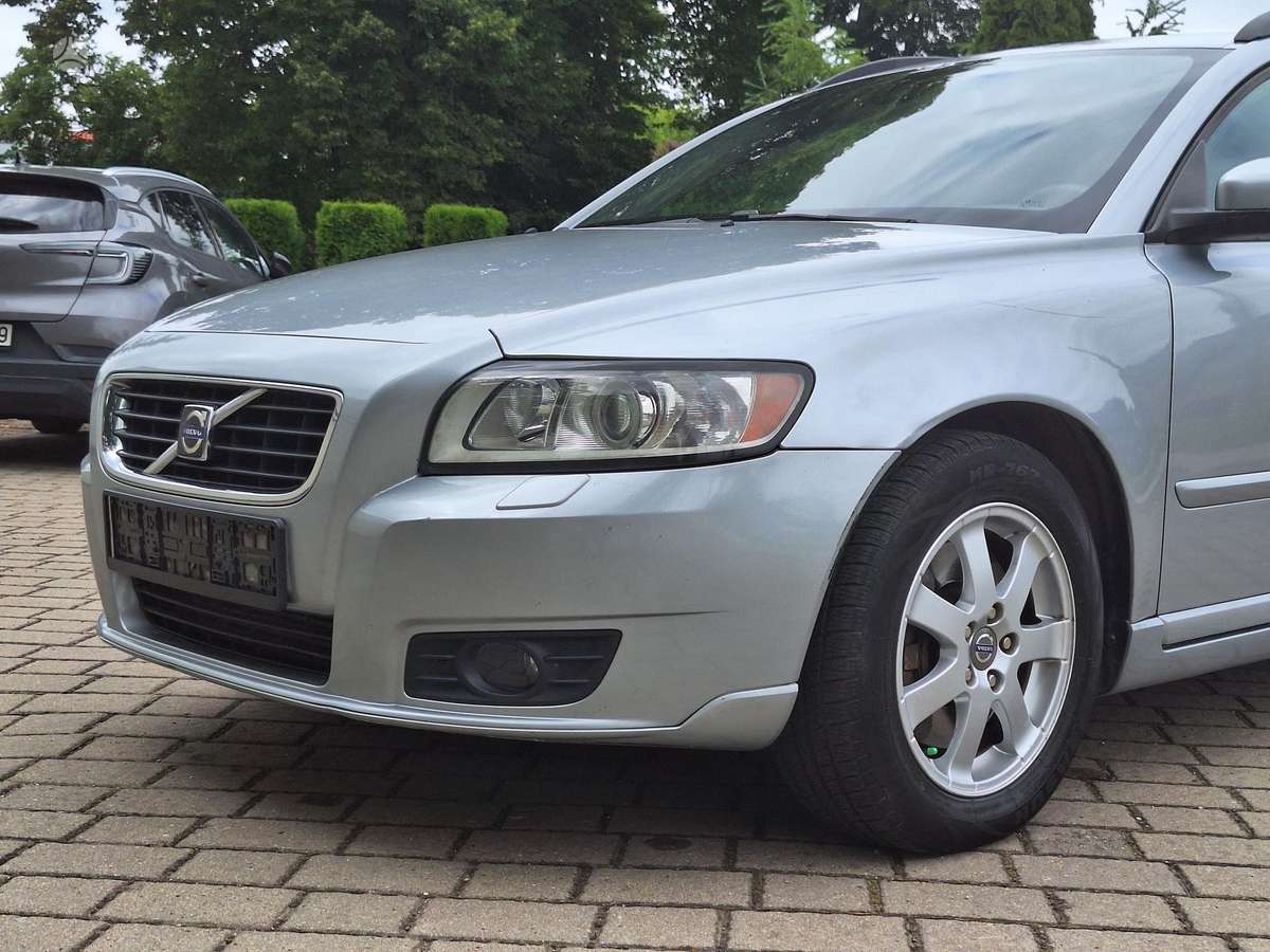 Volvo V50, 2.4 l., Универсал