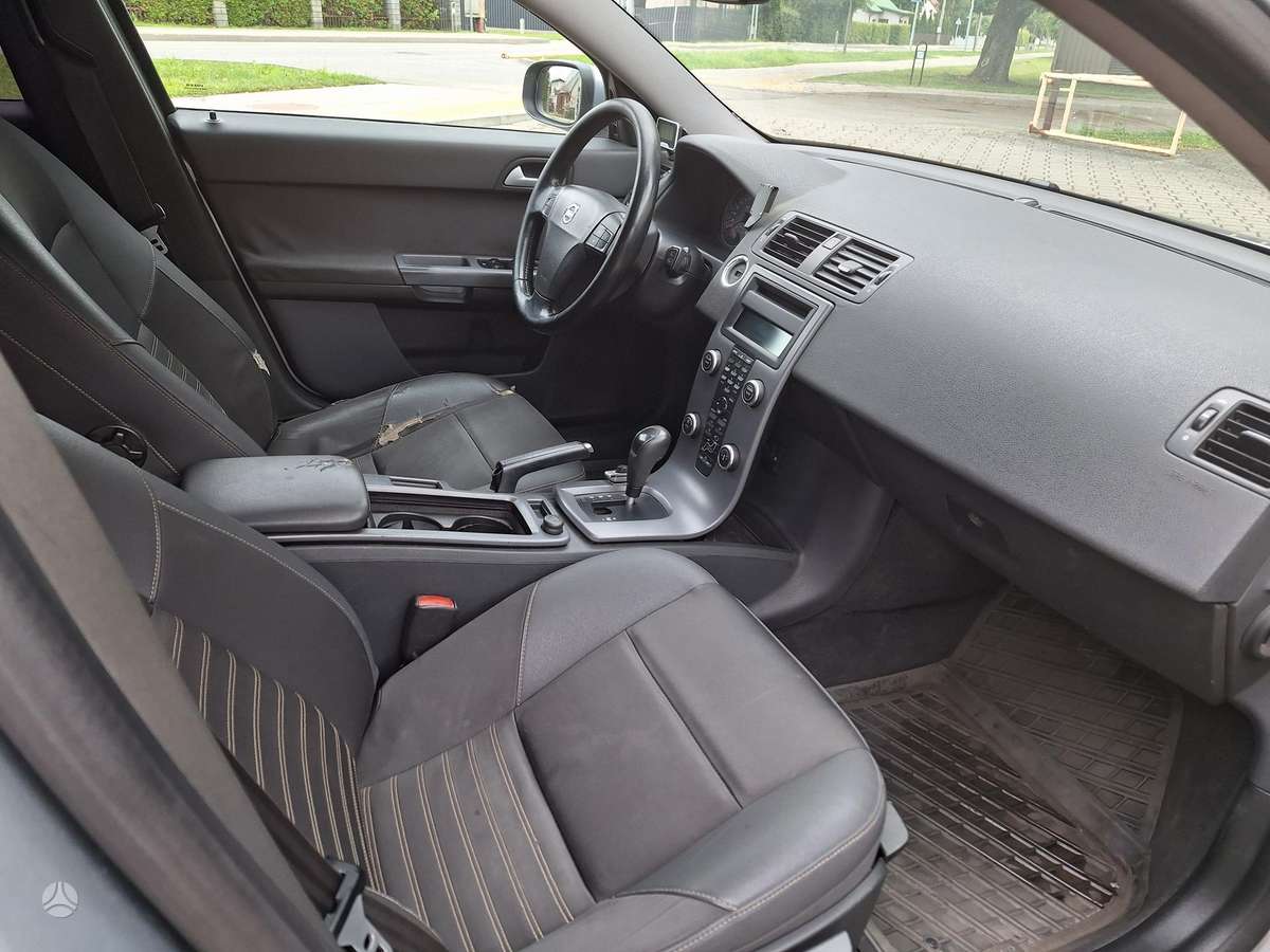 Volvo V50, 2.4 l., Универсал