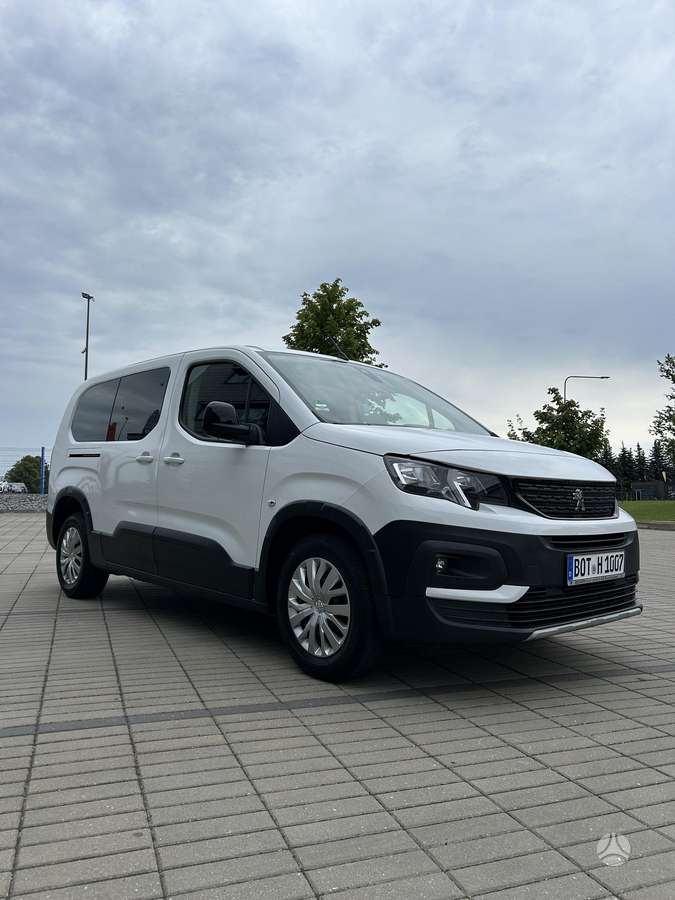 Peugeot Rifter - 11