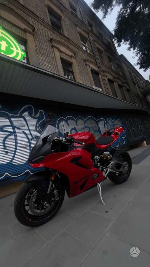 Ducati Panigale, спортбайки / superbikes