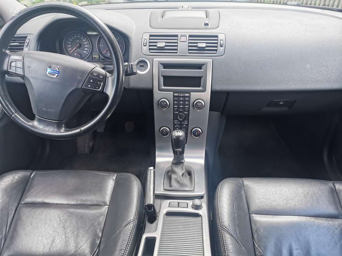 Volvo V50, 2.0 l., Универсал