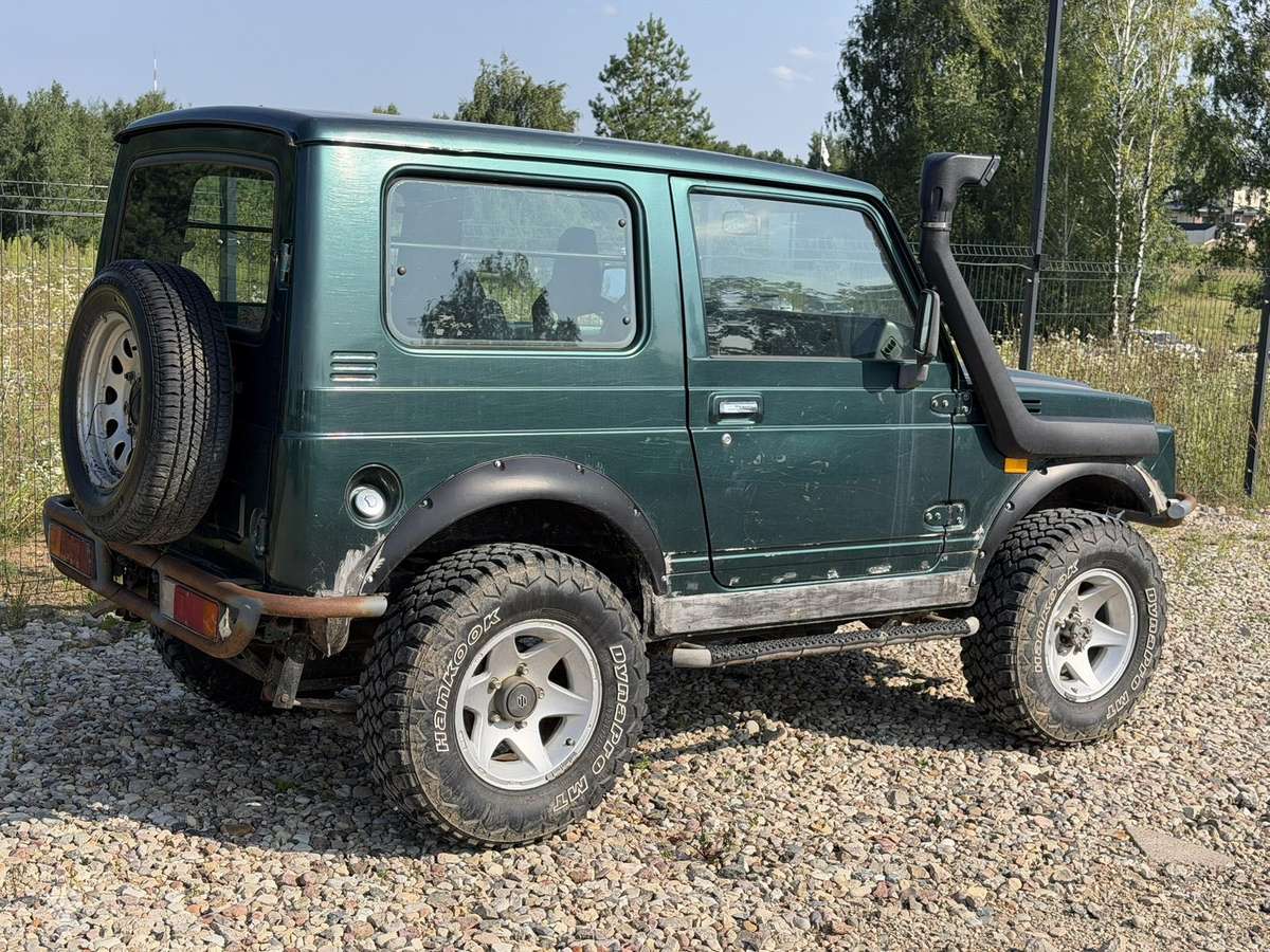 Suzuki Samurai - 10