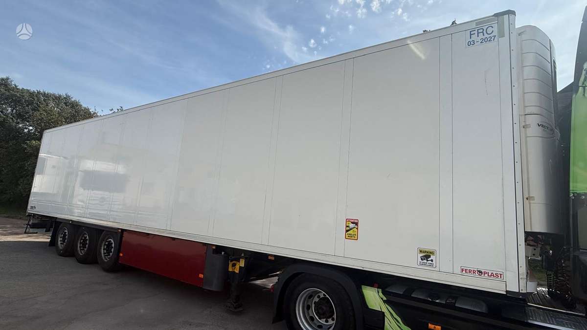 Schmitz SKO24/L - 13.4 FP 60 - 7cm, refrigerated