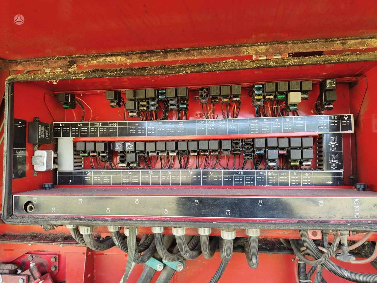 Massey Ferguson 40, комбайны