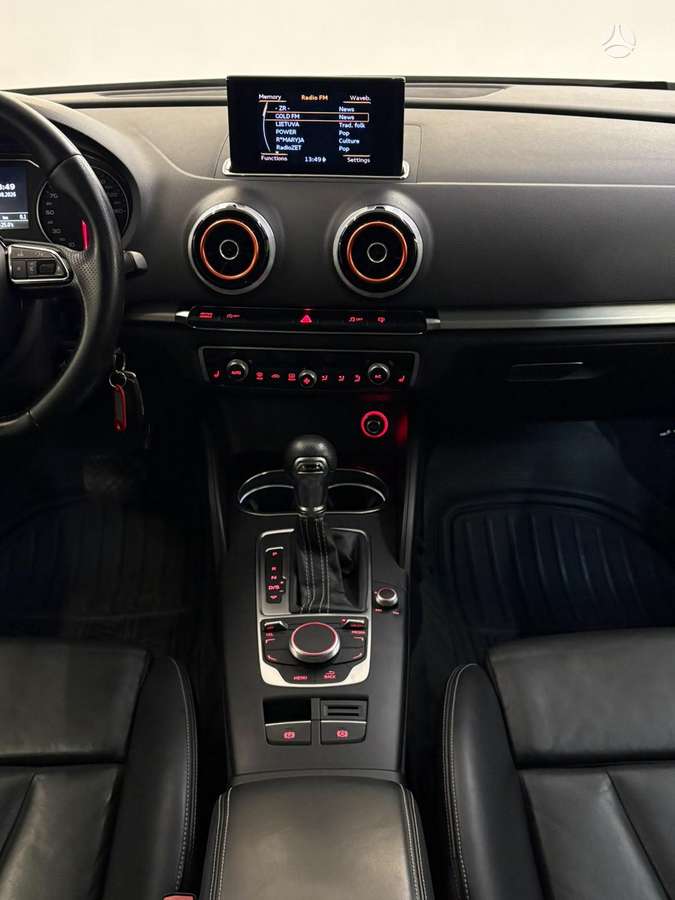Audi A3, 2.0 l., Хэтчбек