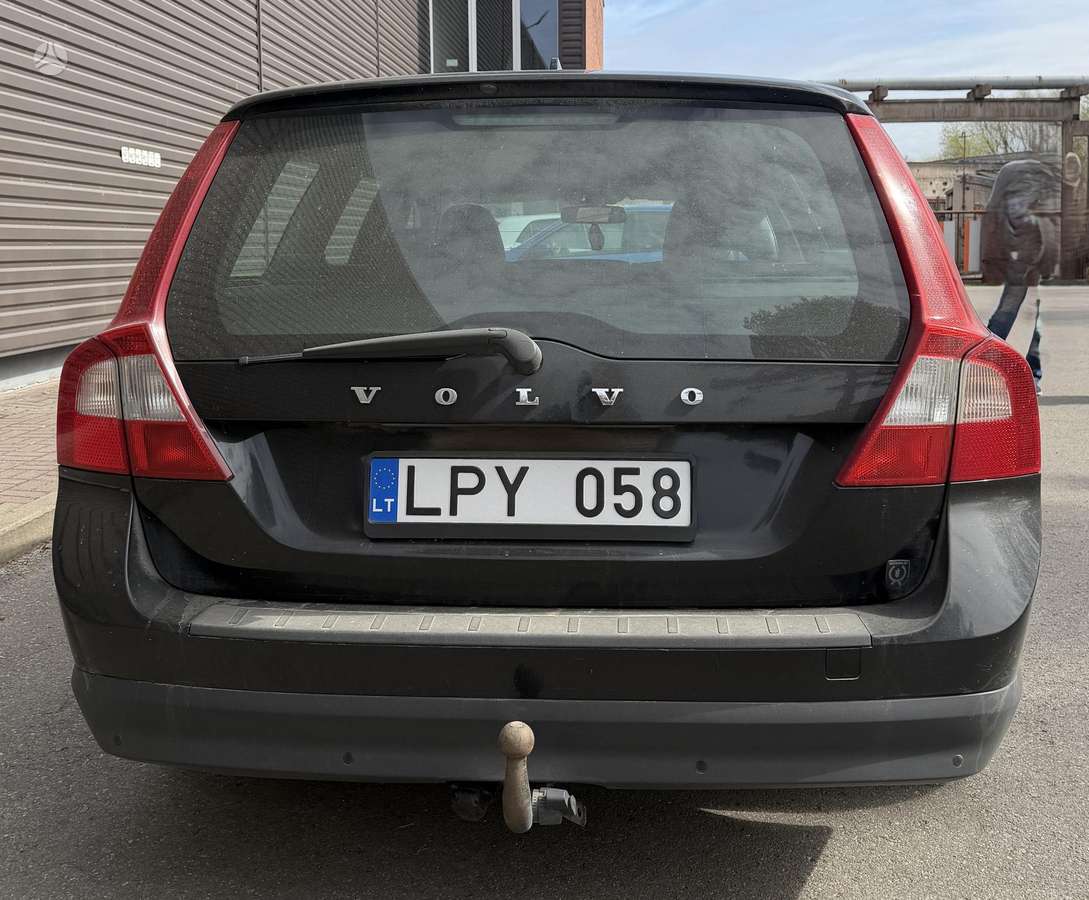 Volvo V70, 2.0 l., Универсал