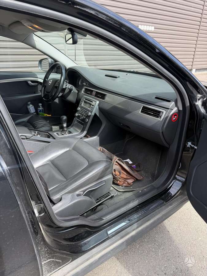 Volvo V70, 2.0 l., Универсал