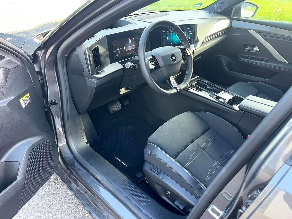Opel Astra, 1.2 l., Универсал