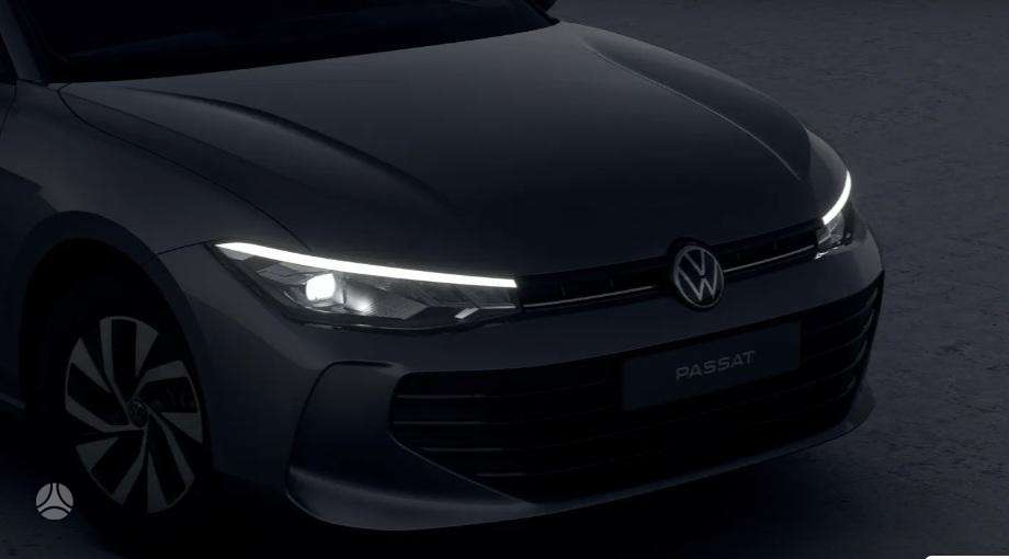 Volkswagen Passat - 4