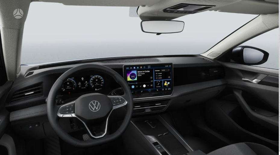 Volkswagen Passat - 8