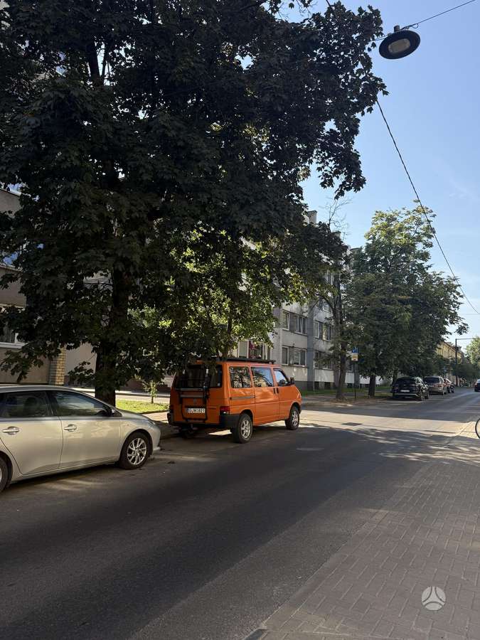 Volkswagen Transporter - 3