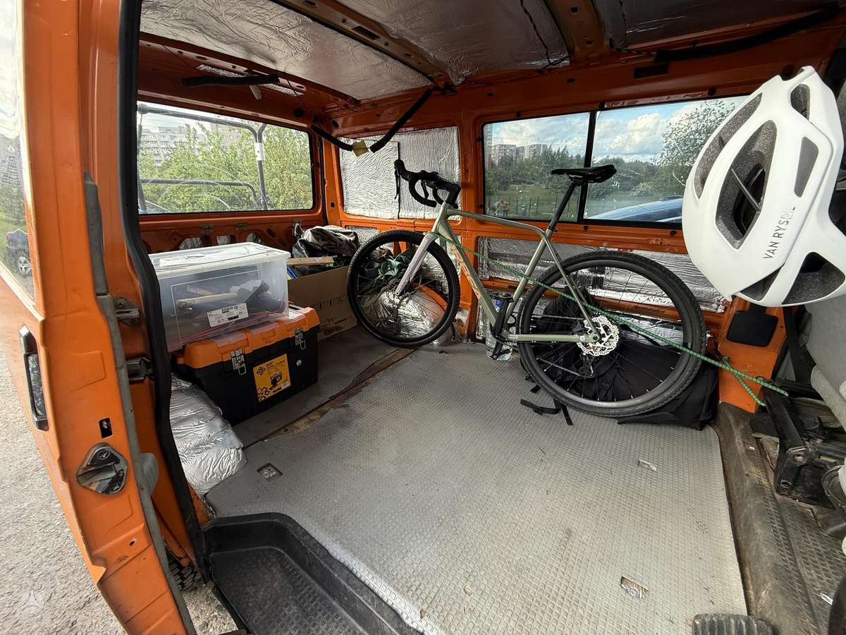 Volkswagen Transporter - 7