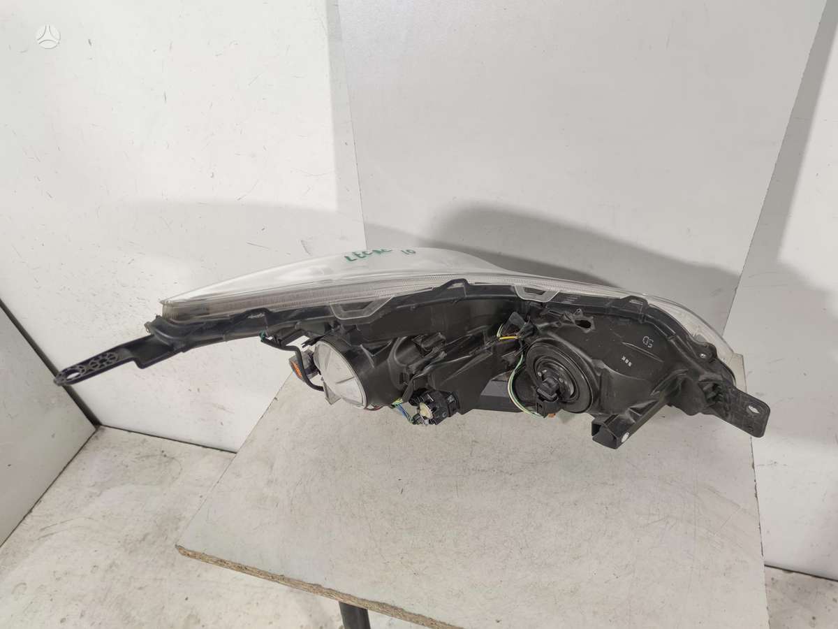 Subaru Legacy hood (front, rear), lights