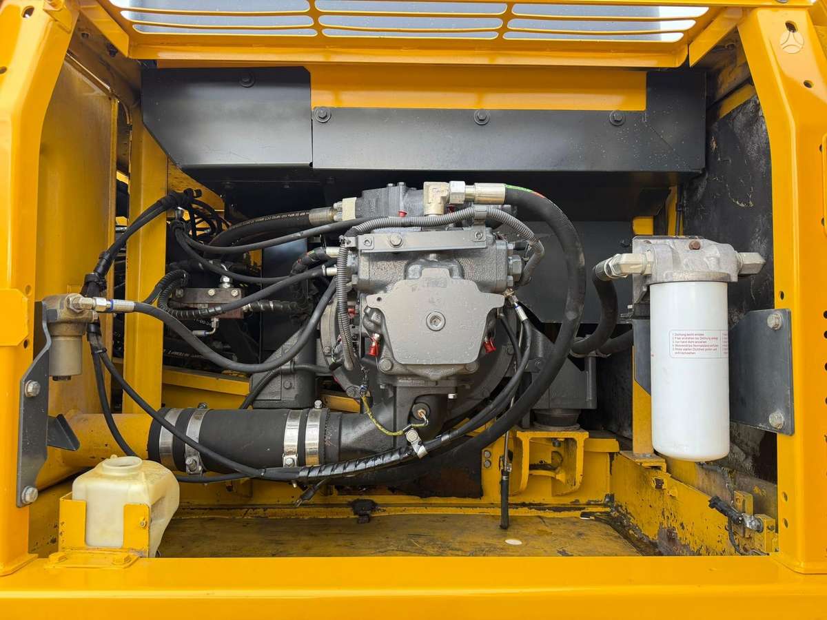 Komatsu PC 360 LC-10, ekskavatoriai