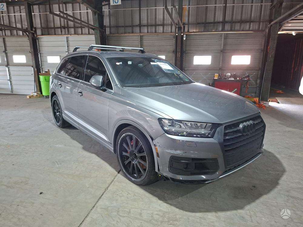 Audi Q7, 3.0 l., Внедорожник / Кроссовер