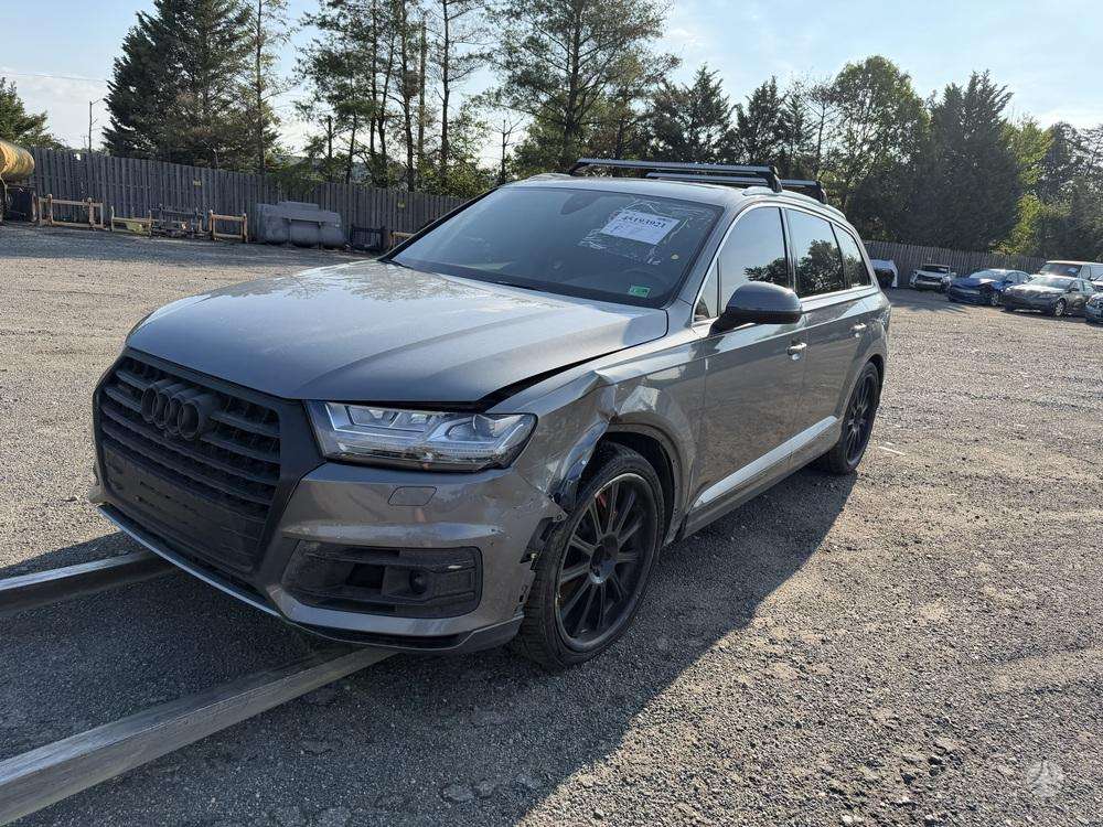 Audi Q7, 3.0 l., Внедорожник / Кроссовер