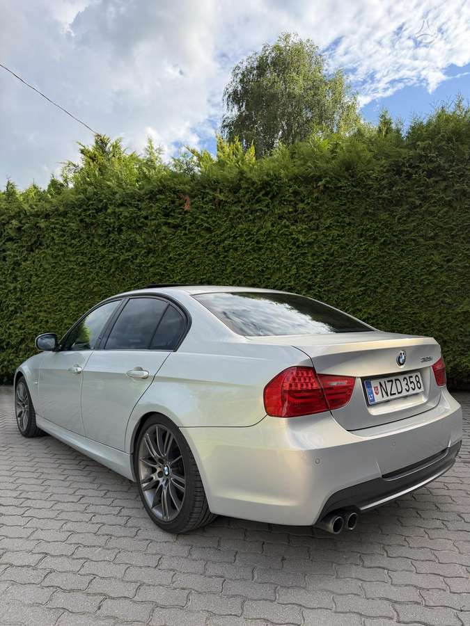 BMW 325, 3.0 l., Седан